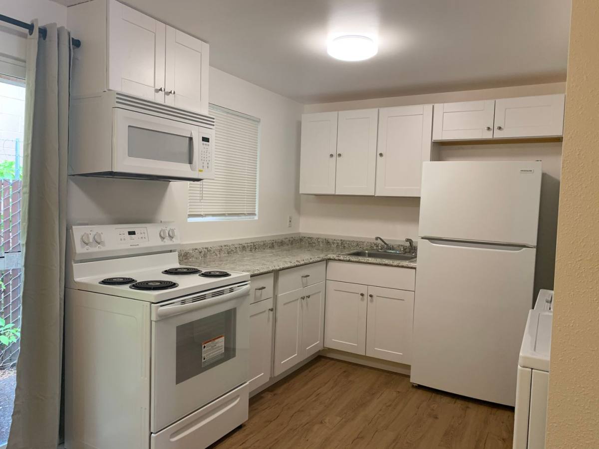 Apartment for rent at 2212 Carlson Rd, Vancouver, WA 98661