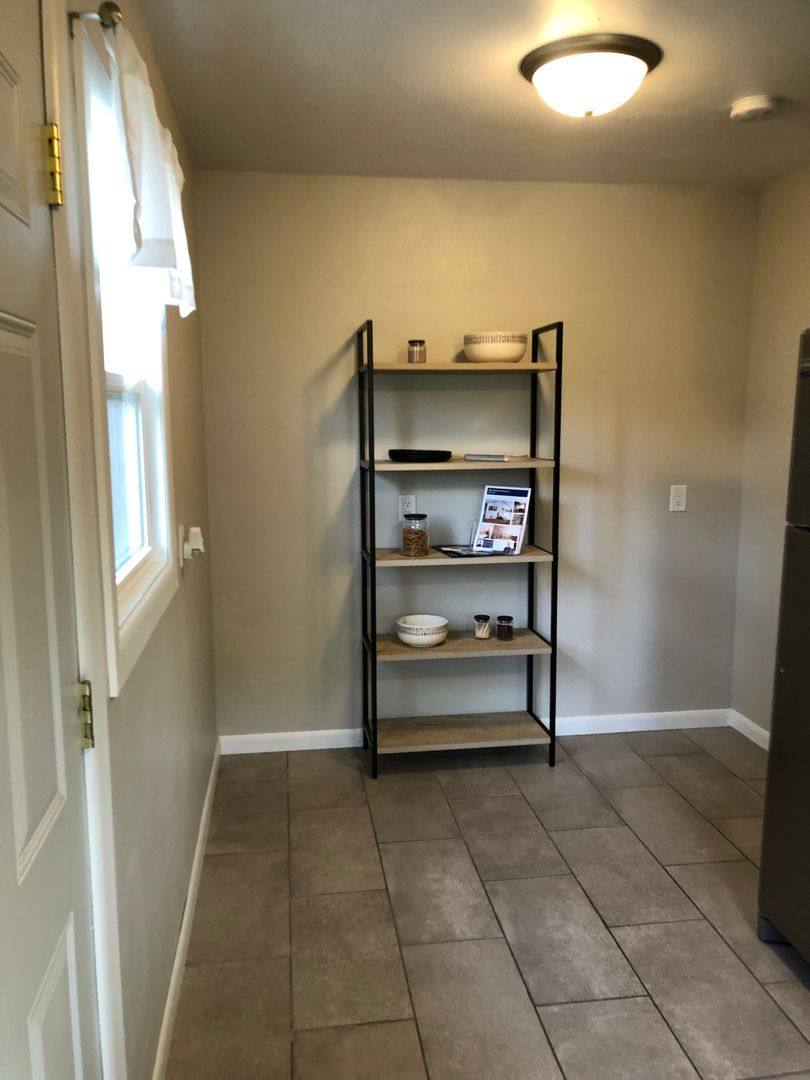 House for rent at 1607 Plymouth Ave, Waterloo, IA 50702