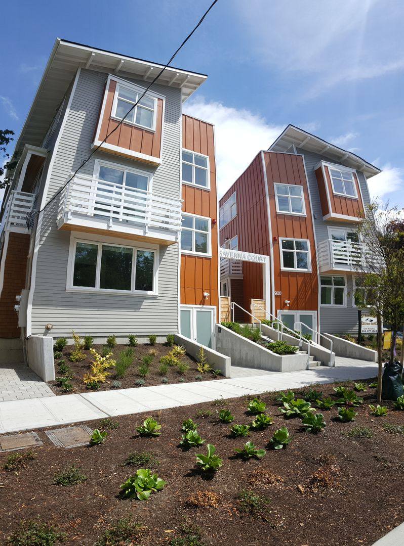 Apartment for rent at 900 NE Ravenna Blvd, Seattle, WA 98115