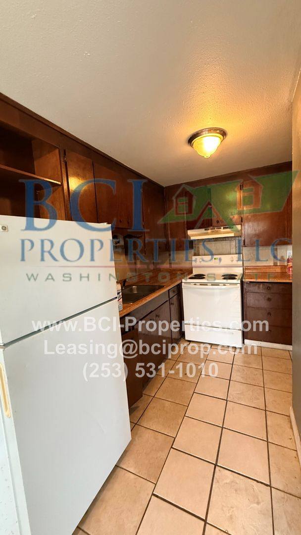Apartment for rent at 3415-92nd St S, Lakewood, WA 98499