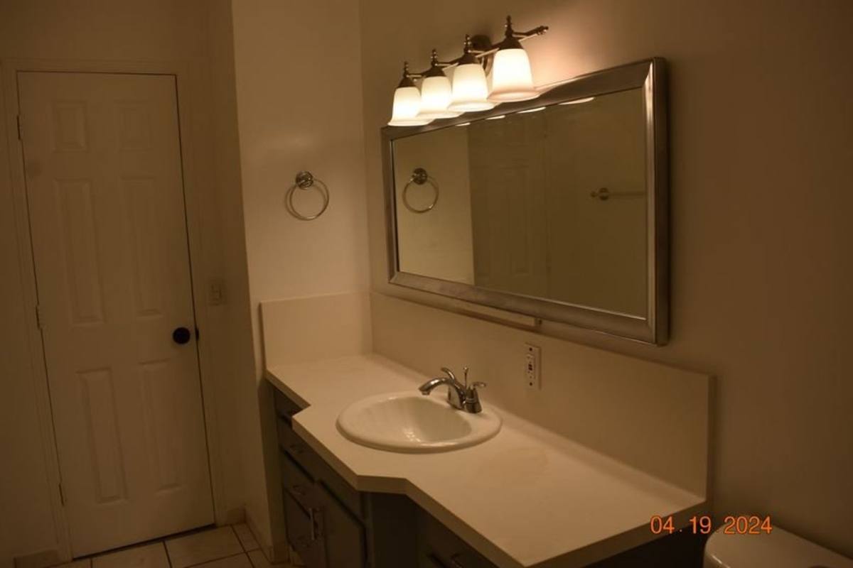 Townhouse for rent at 137 F St, Chula Vista, CA 91910