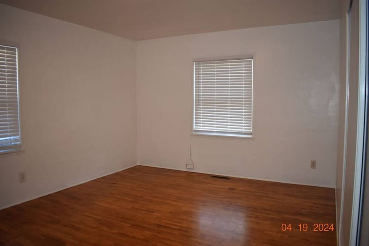 Townhouse for rent at 137 F St, Chula Vista, CA 91910