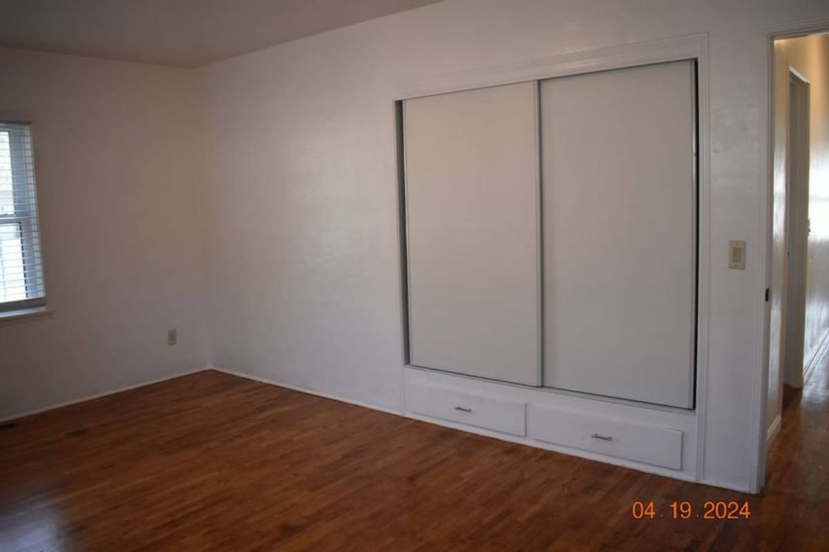 Townhouse for rent at 137 F St, Chula Vista, CA 91910