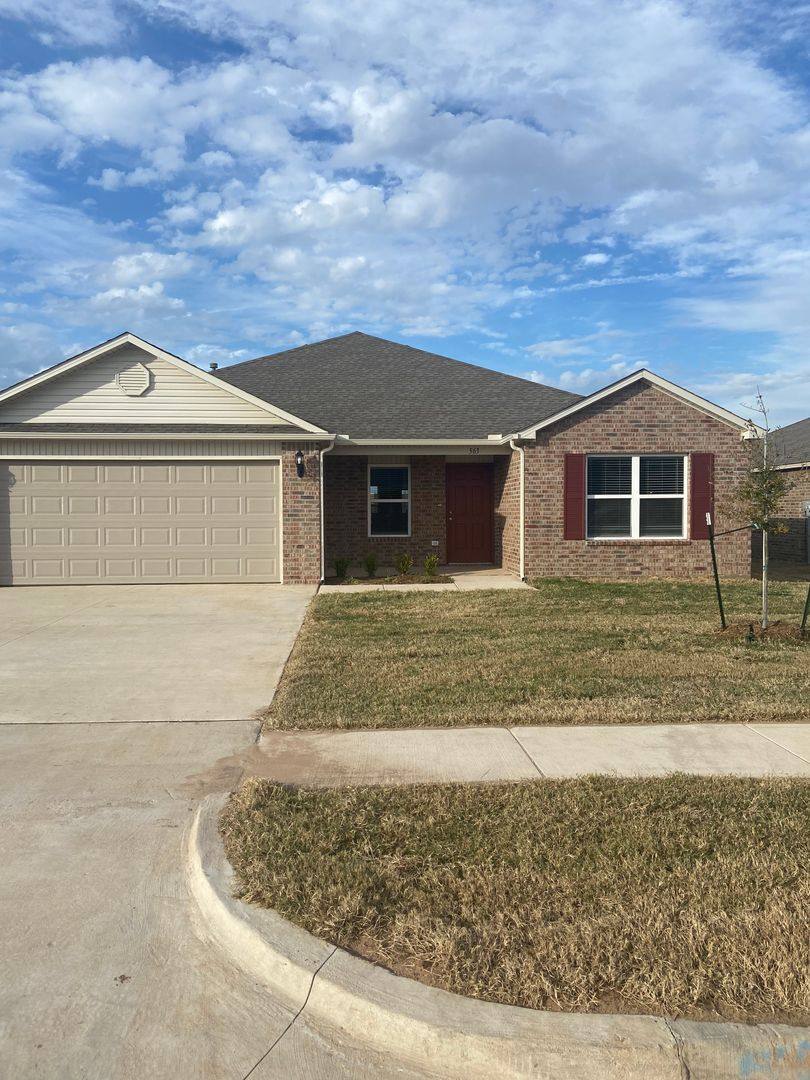 House for rent at 563 SE 3rd Place, Newcastle, OK 73065