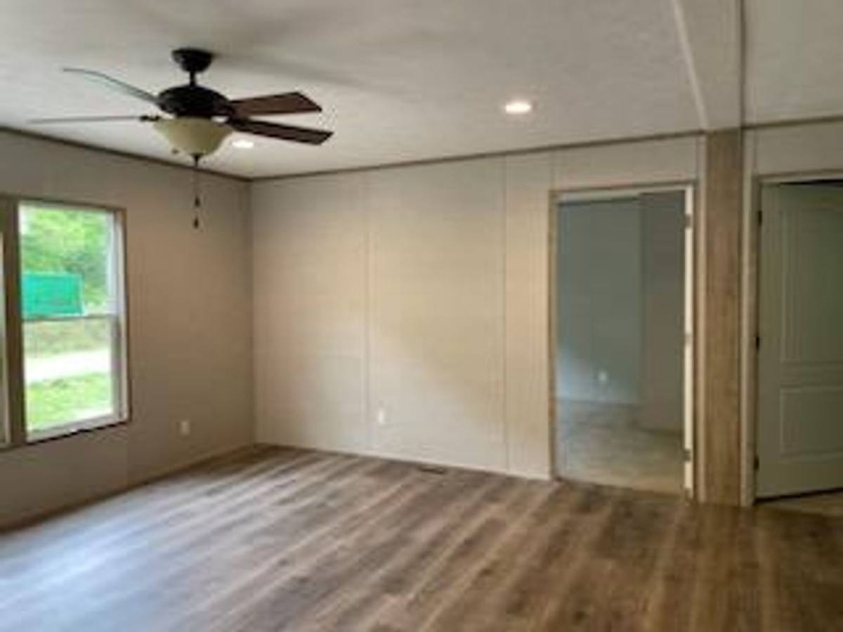 Apartment for rent at 30 Mox Dr, Drybranch, WV 25061