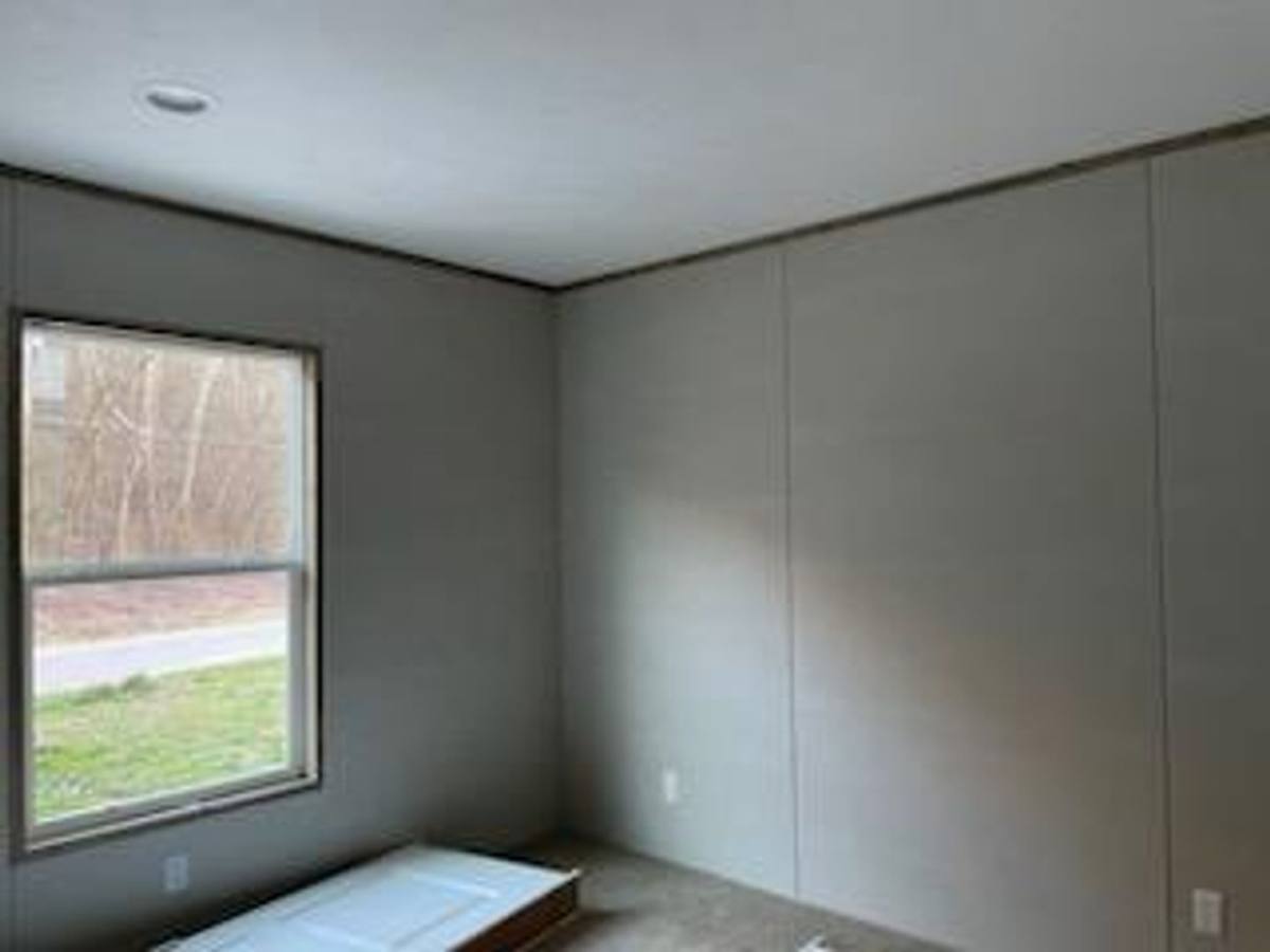 Apartment for rent at 30 Mox Dr, Drybranch, WV 25061