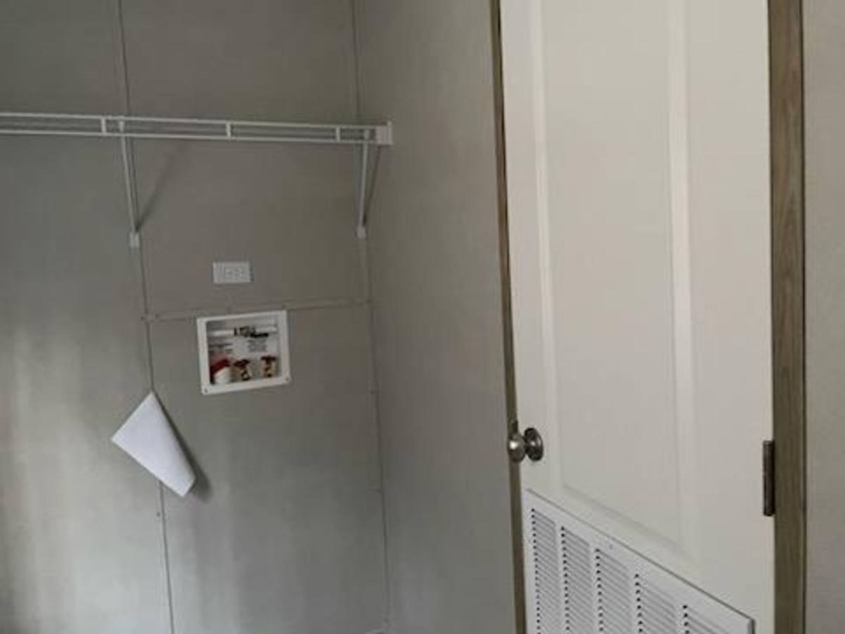 Apartment for rent at 30 Mox Dr, Drybranch, WV 25061