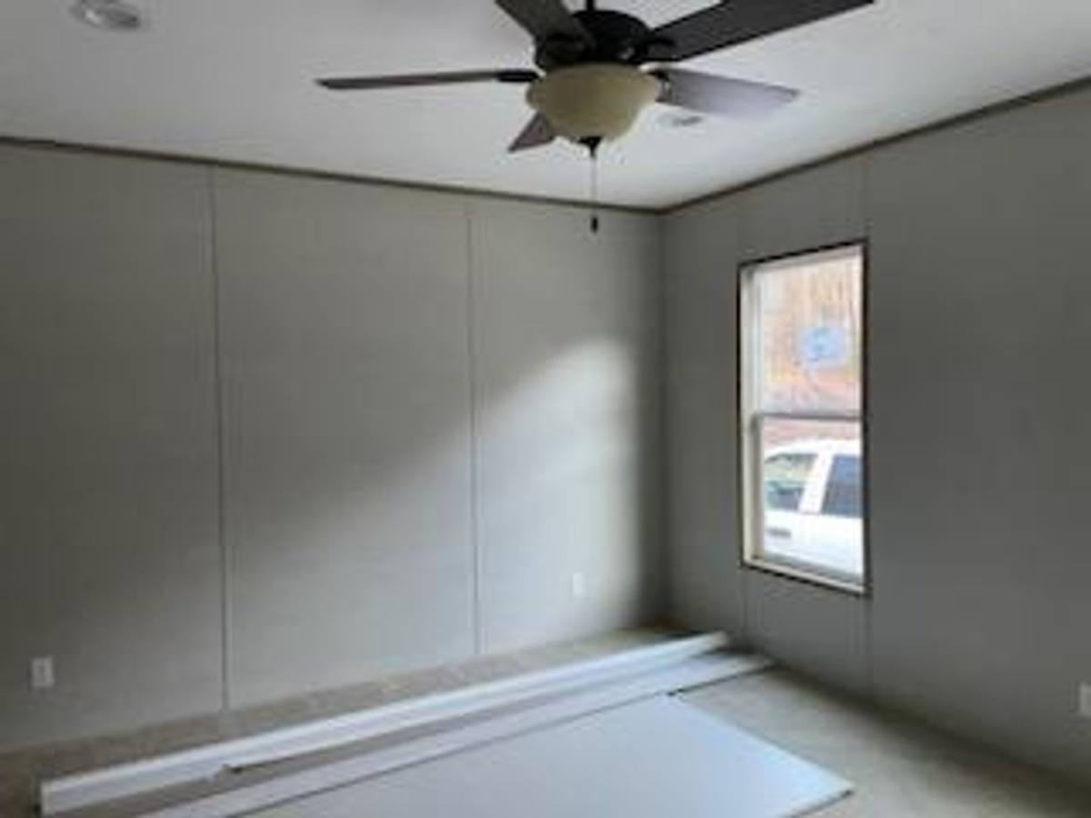 Apartment for rent at 30 Mox Dr, Drybranch, WV 25061