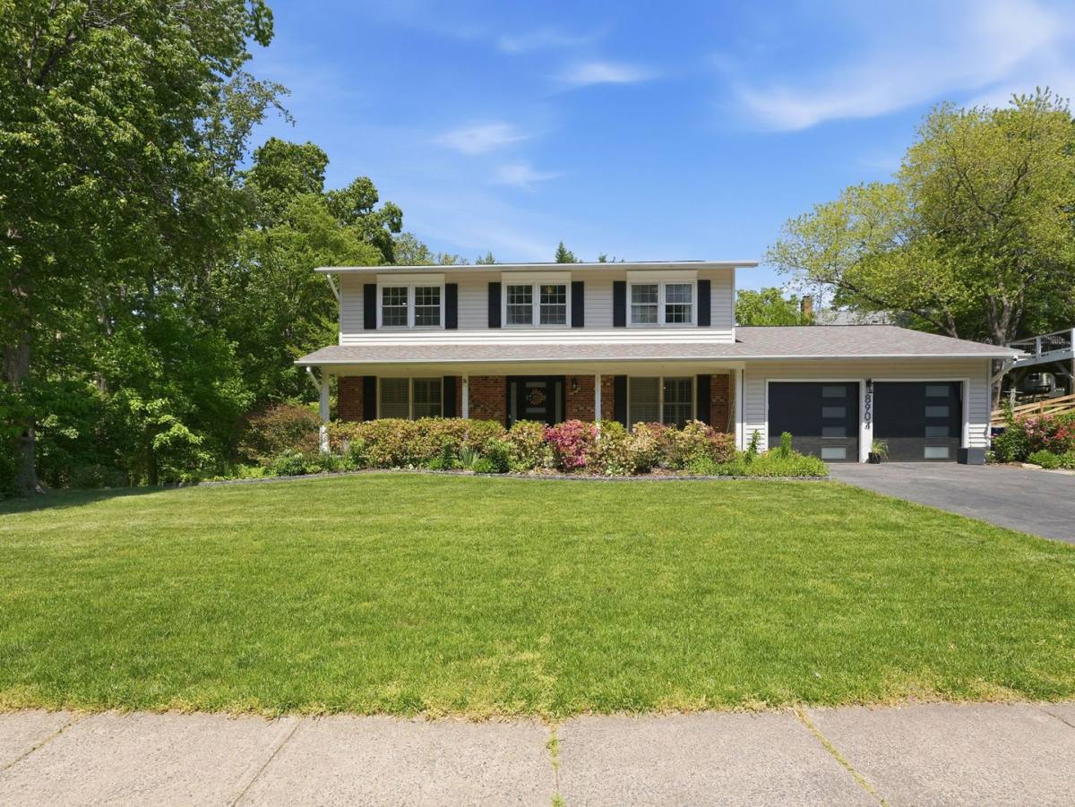 House for rent at 8904 Arley Dr, Springfield, VA 22153