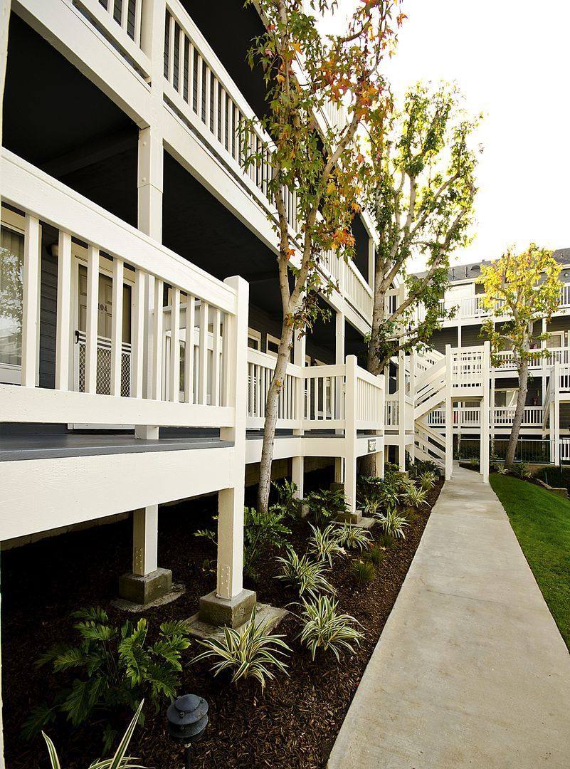 Apartment for rent at 3787 E 11th St, Long Beach, CA 90804