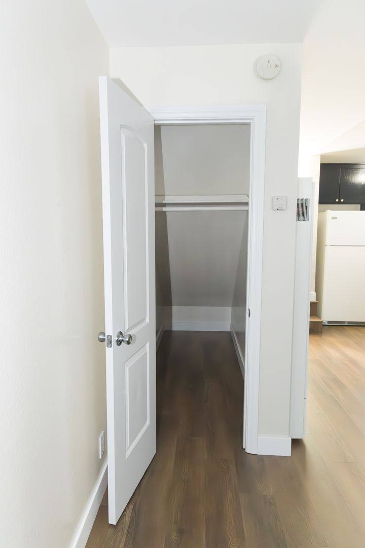 Apartment for rent at 3787 E 11th St, Long Beach, CA 90804