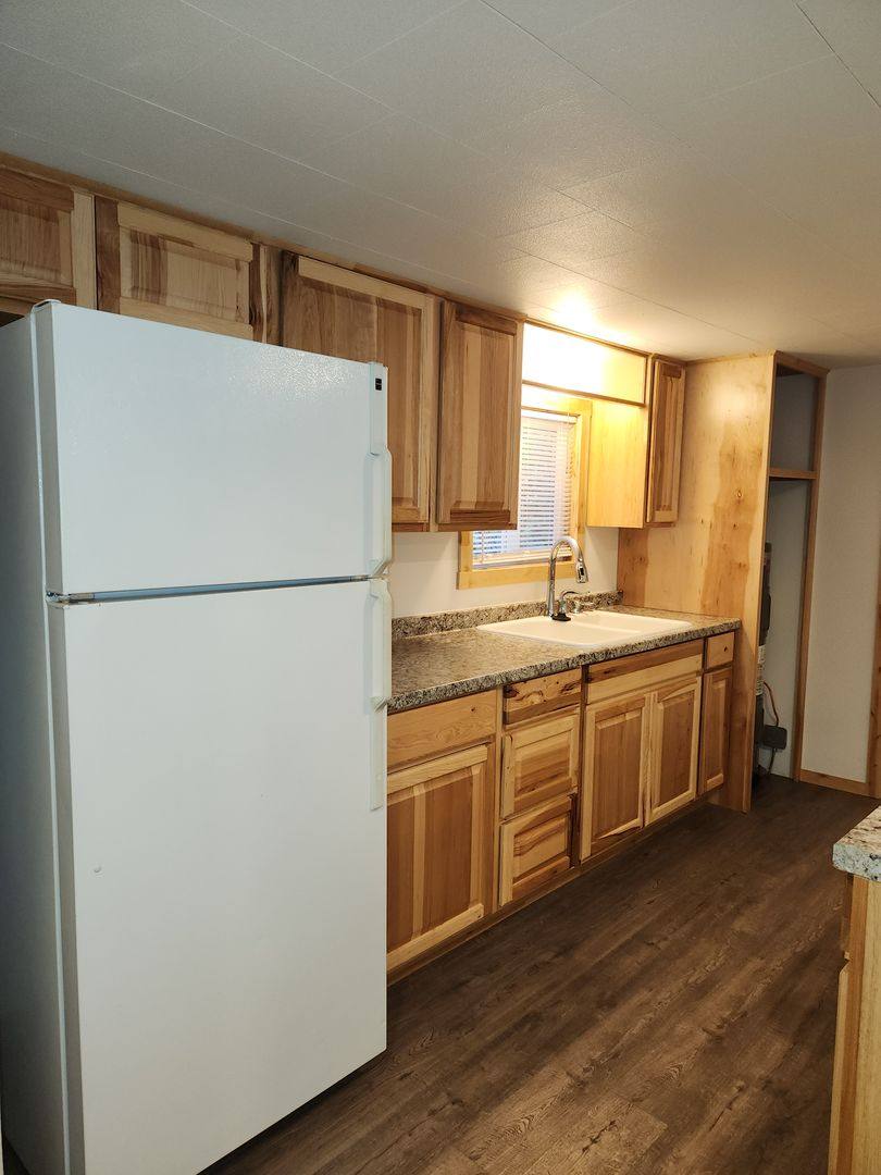 House for rent at 40199 Highway, Sweet Home, OR 97386