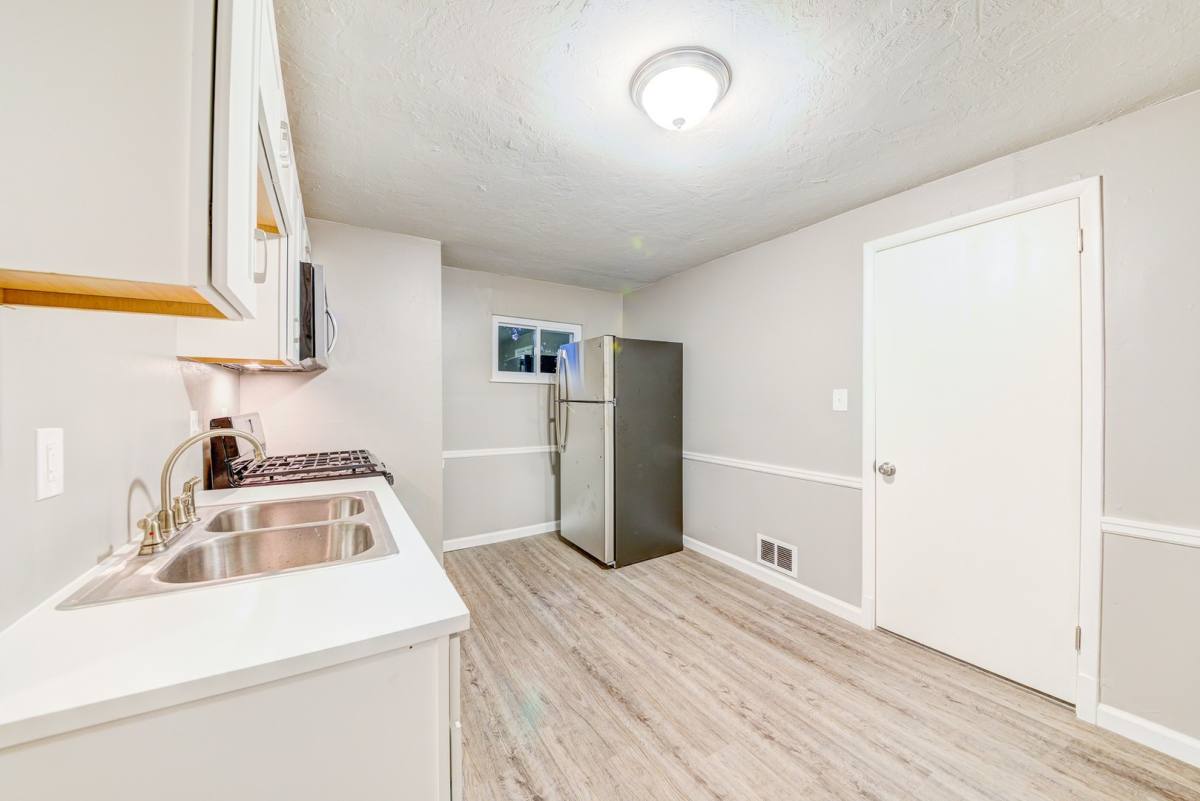 Apartment for rent at 52 Ruth, Pittsburgh, PA 15211