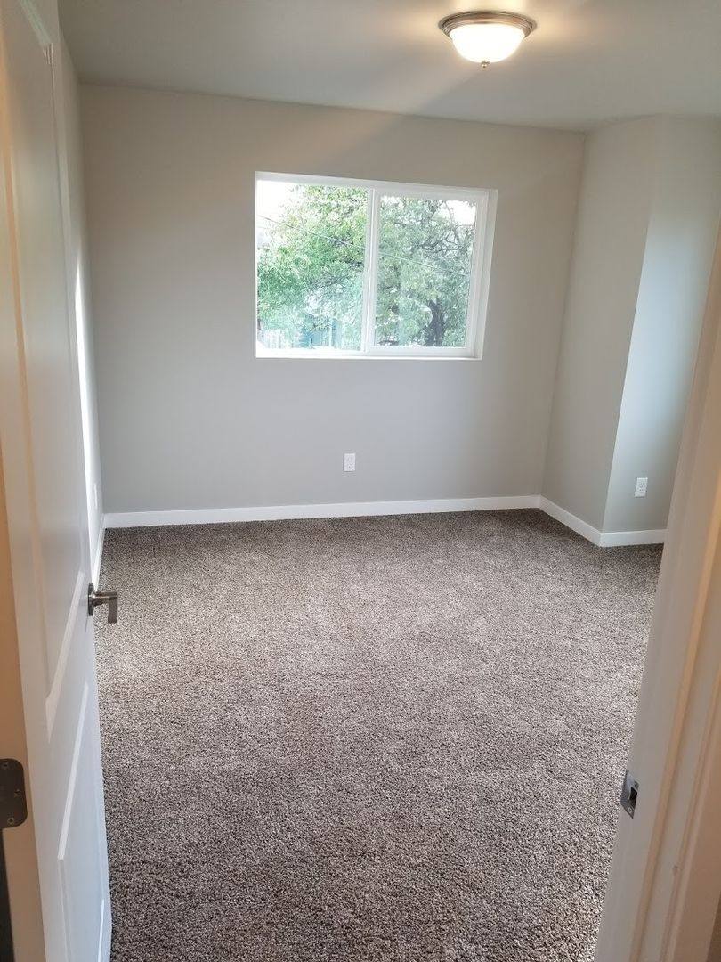 Apartment for rent at 2322-, 2330 Orleans St, Bellingham, WA 98226
