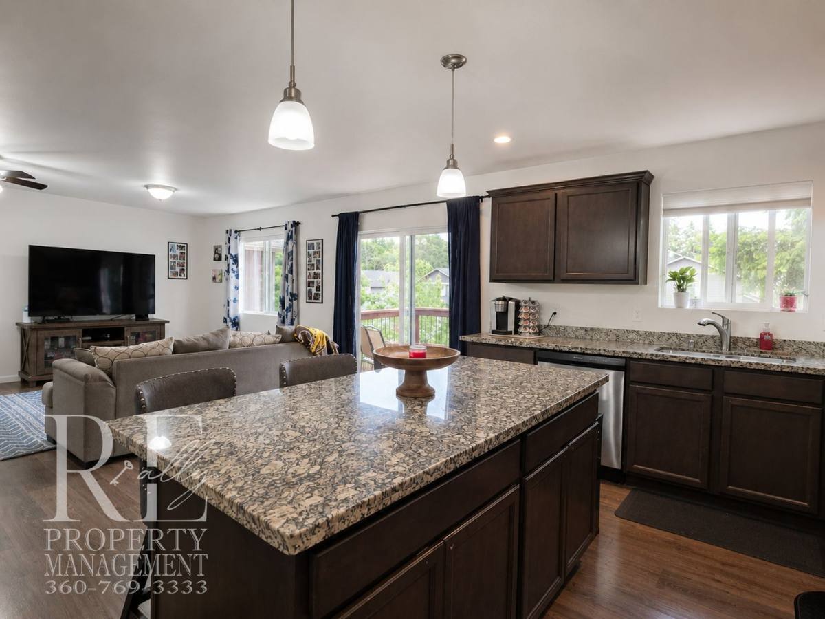House for rent at 4250 SE Horsehead Way, Port Orchard, WA 98366