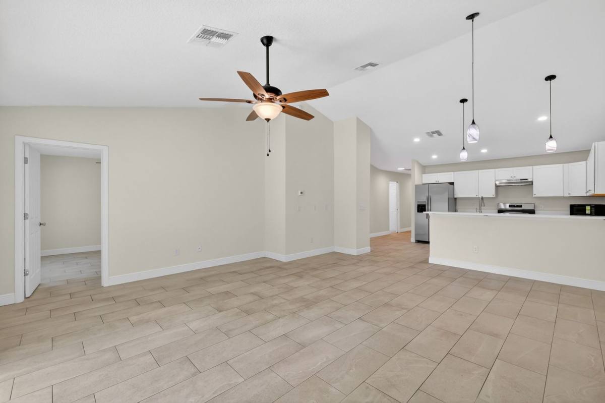 Apartment for rent at 116 Dewitt Court, Eustis, FL 32726