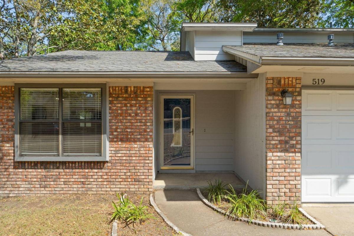 House for rent at 519 Matthew St, Niceville, FL 32578