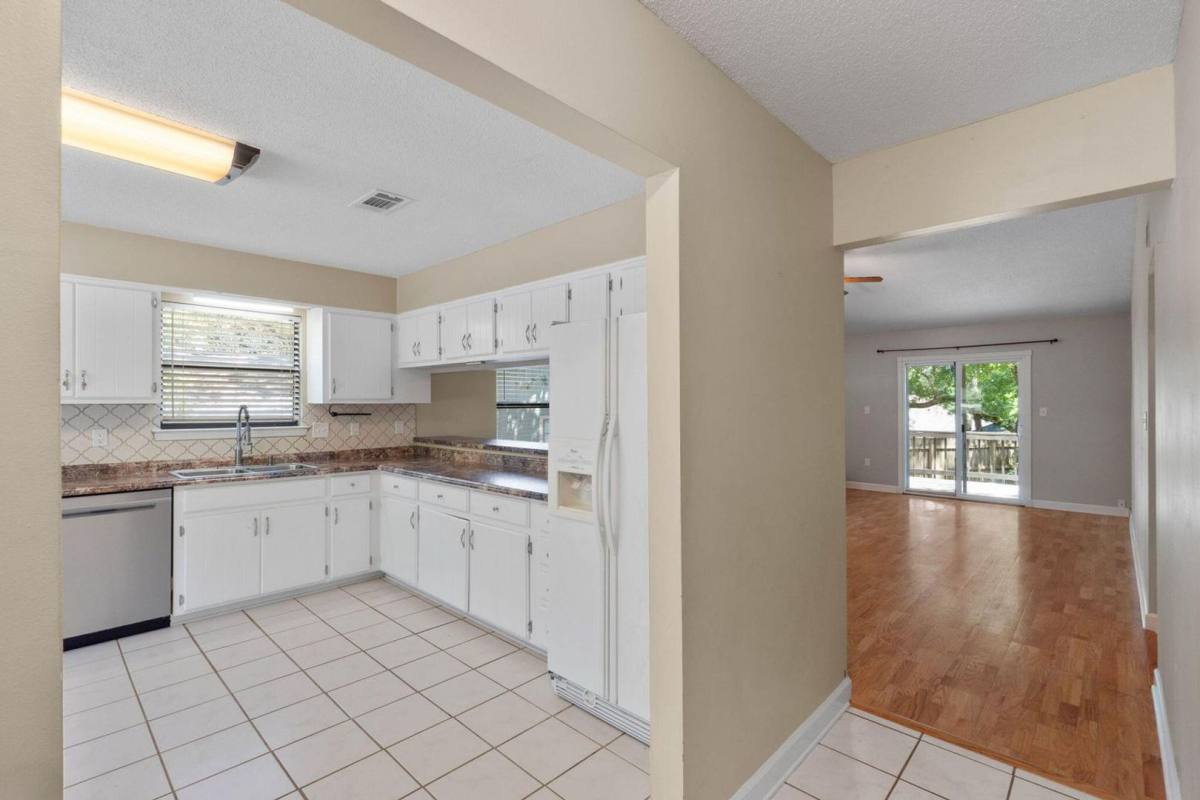 House for rent at 519 Matthew St, Niceville, FL 32578