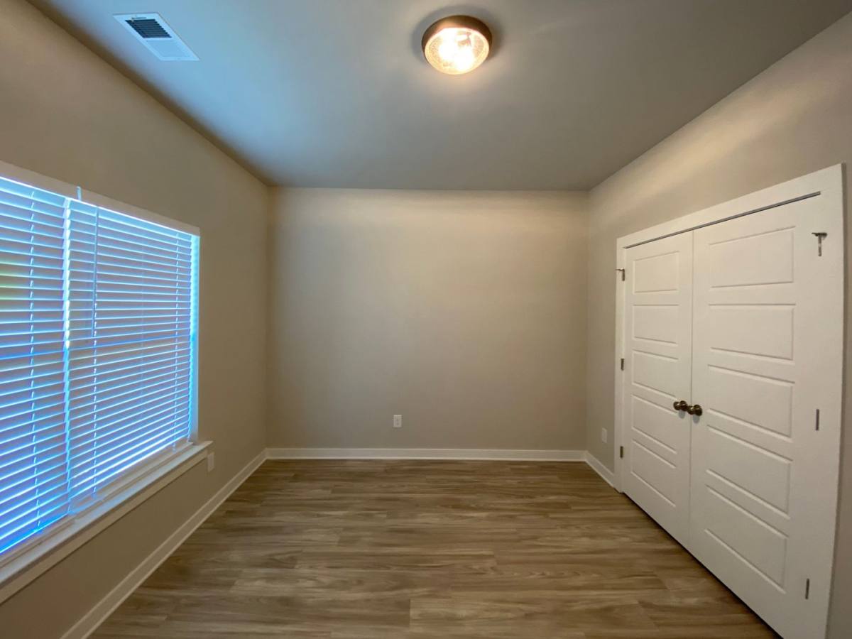 House for rent at 540 Ridge View Circle, Jemison, AL 35085