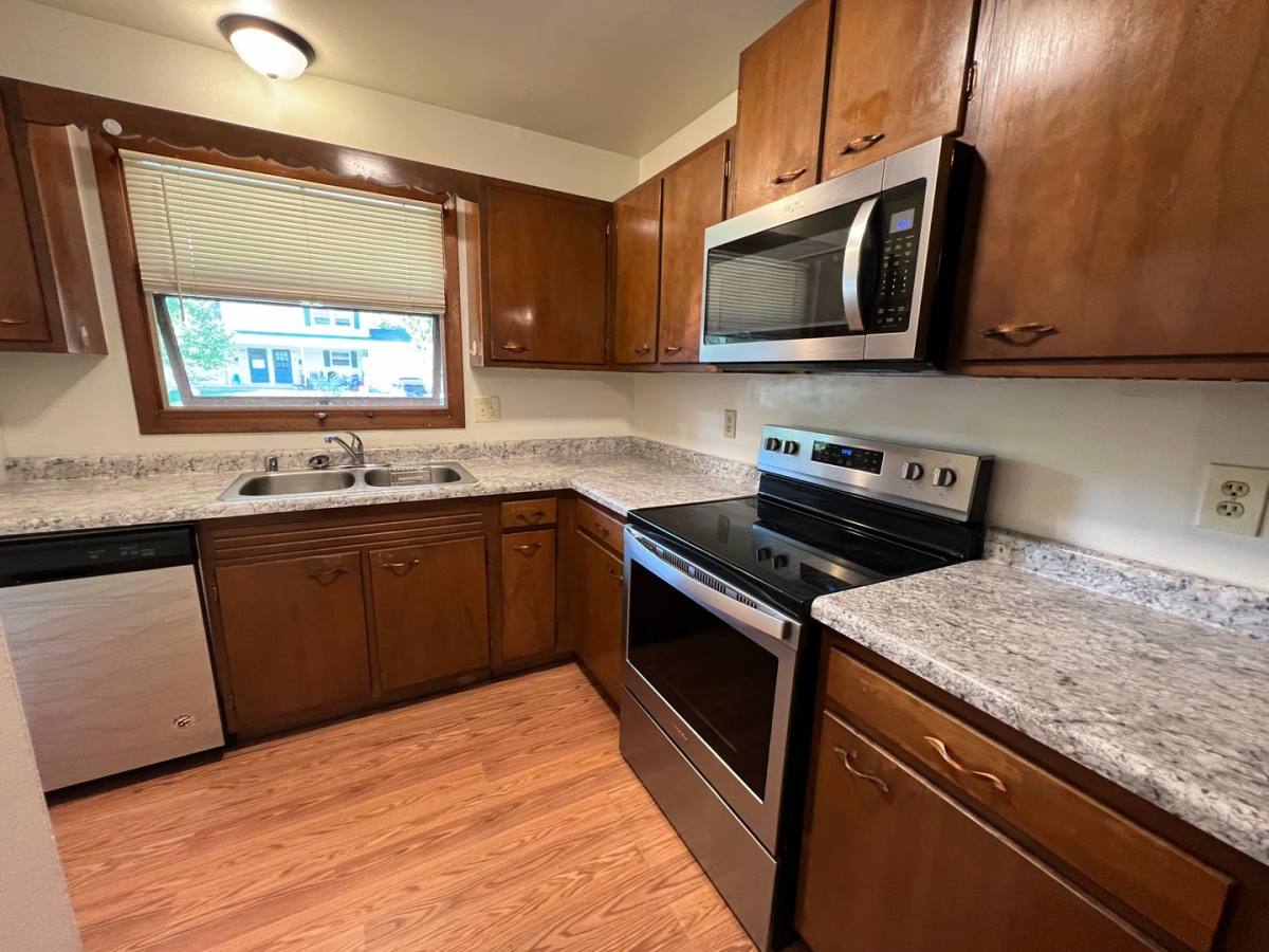 Apartment for rent at 3 Westbrook Circle, Madison, WI 53711