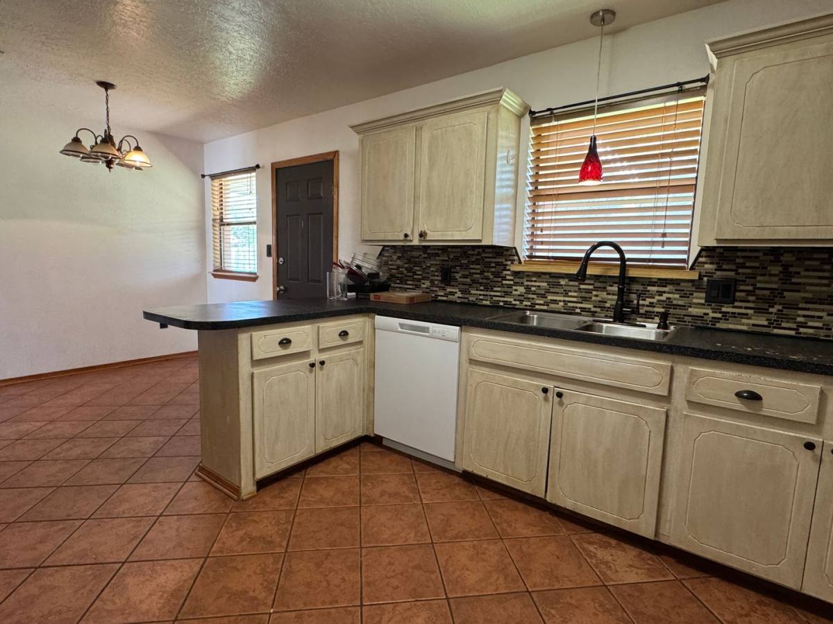 House for rent at 4823 SE Tattershall, Lawton, OK 73501