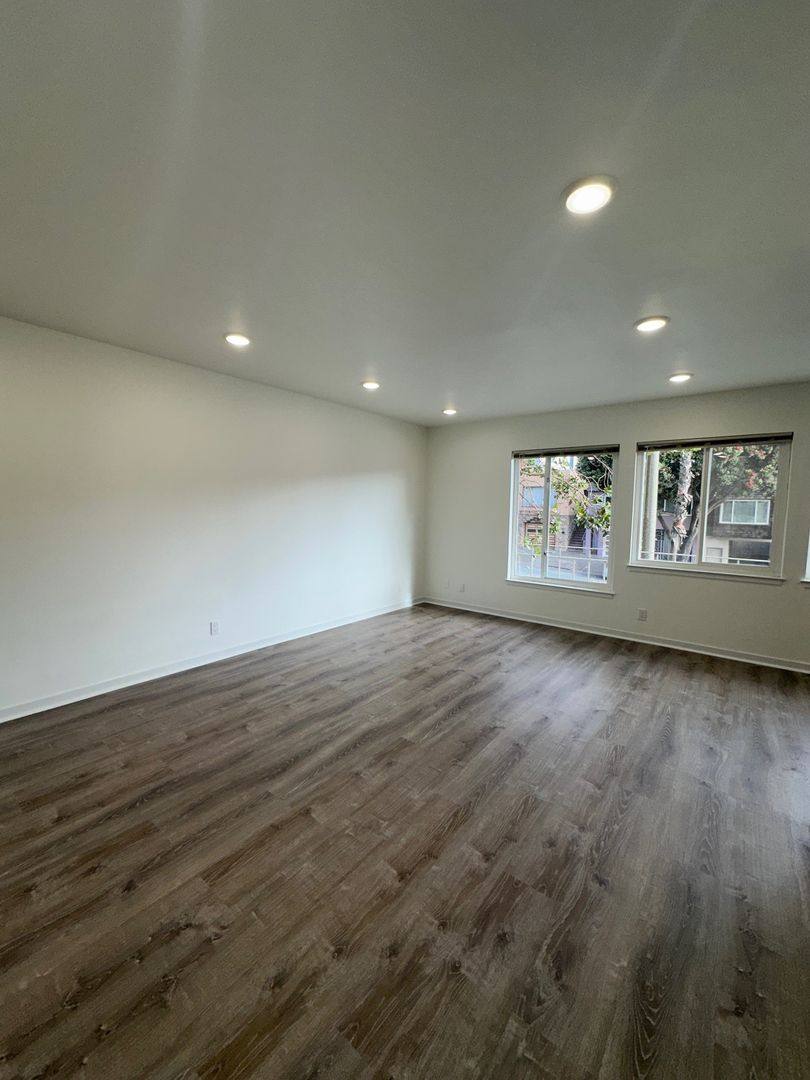 Apartment for rent at 675 Monterey Blvd, San Francisco, CA 94127