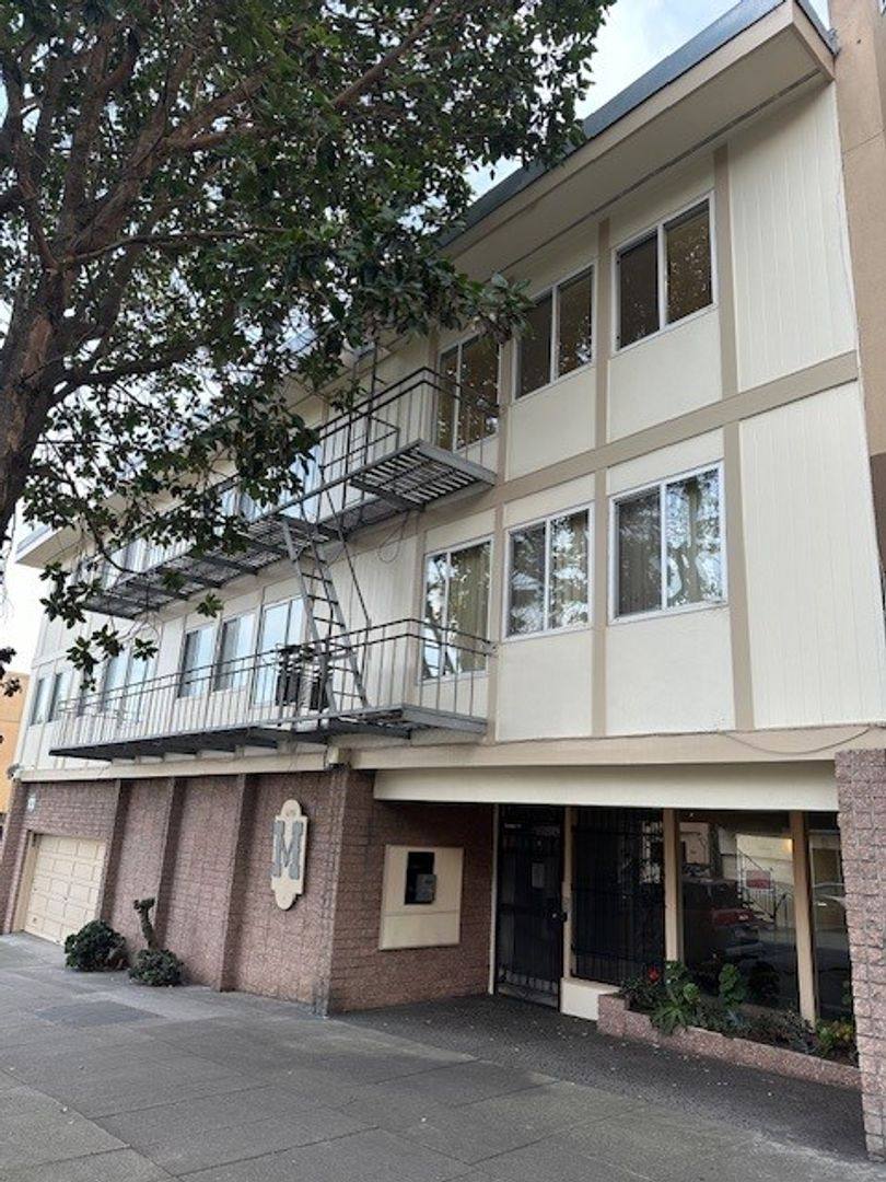 Apartment for rent at 675 Monterey Blvd, San Francisco, CA 94127