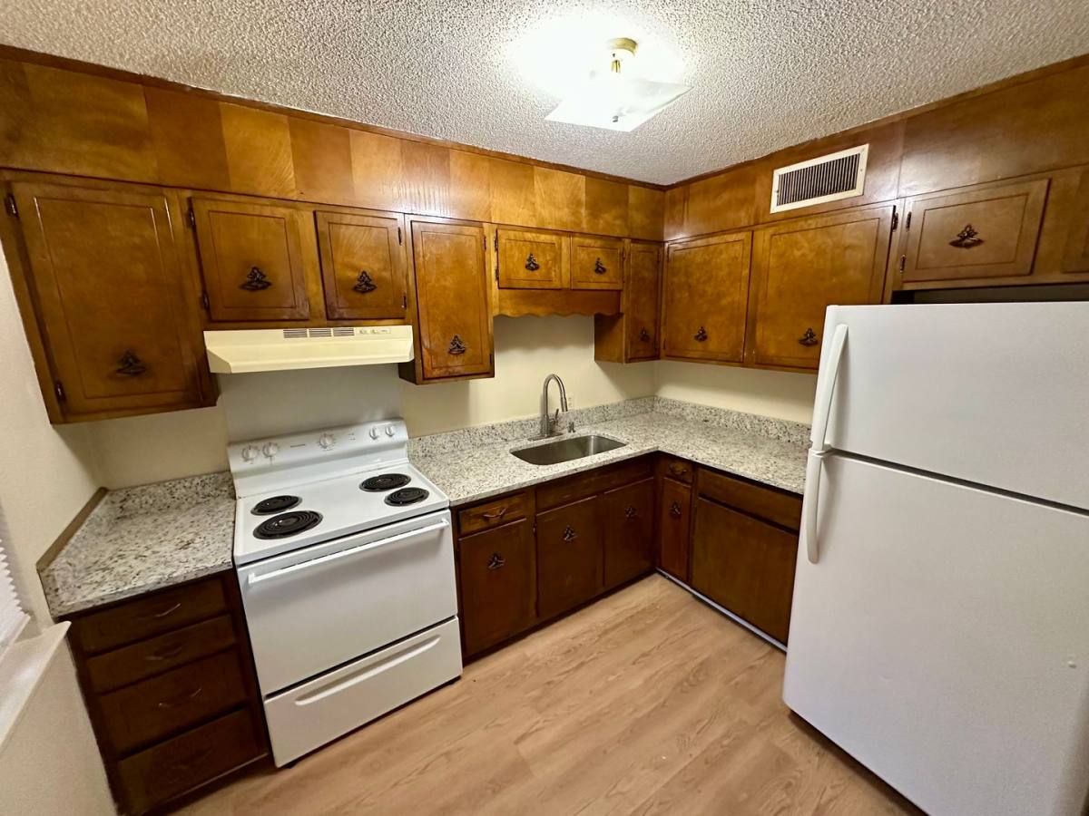 Apartment for rent at 3336 Pinewood Ave, Chattanooga, TN 37411