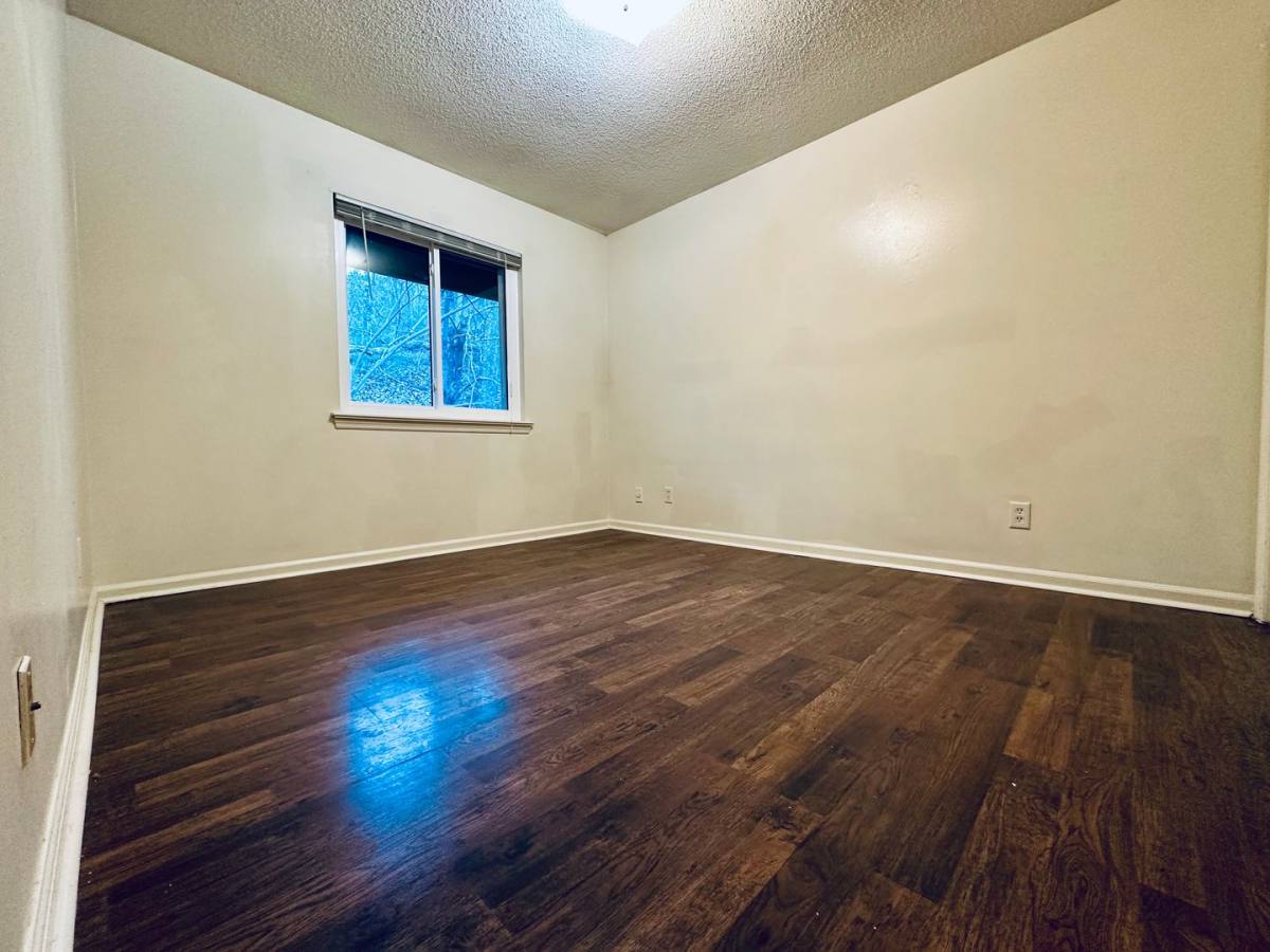 Apartment for rent at 3336 Pinewood Ave, Chattanooga, TN 37411