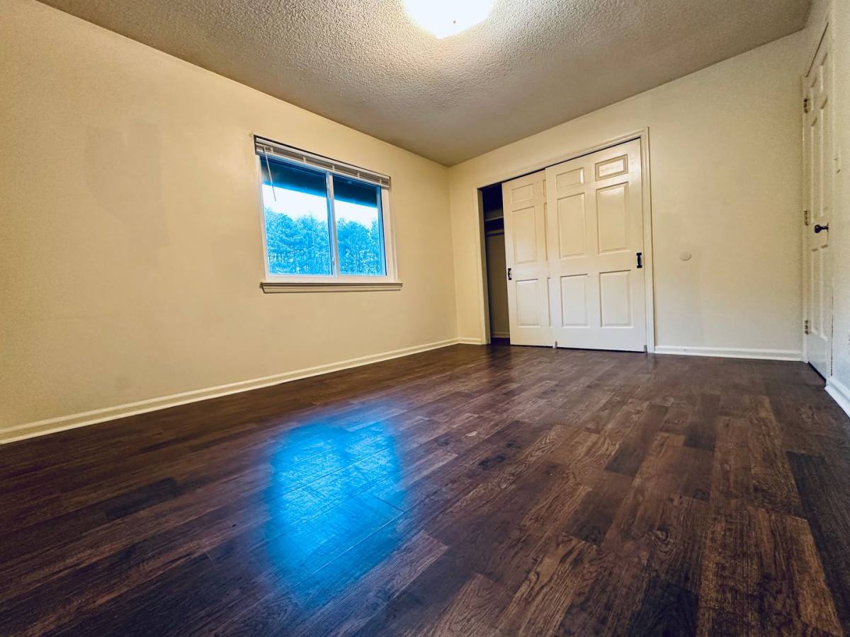 Apartment for rent at 3336 Pinewood Ave, Chattanooga, TN 37411