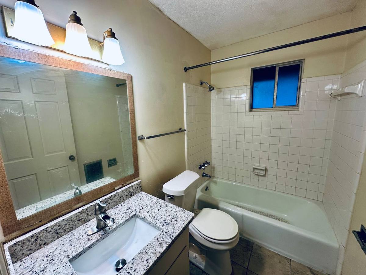 Apartment for rent at 3336 Pinewood Ave, Chattanooga, TN 37411