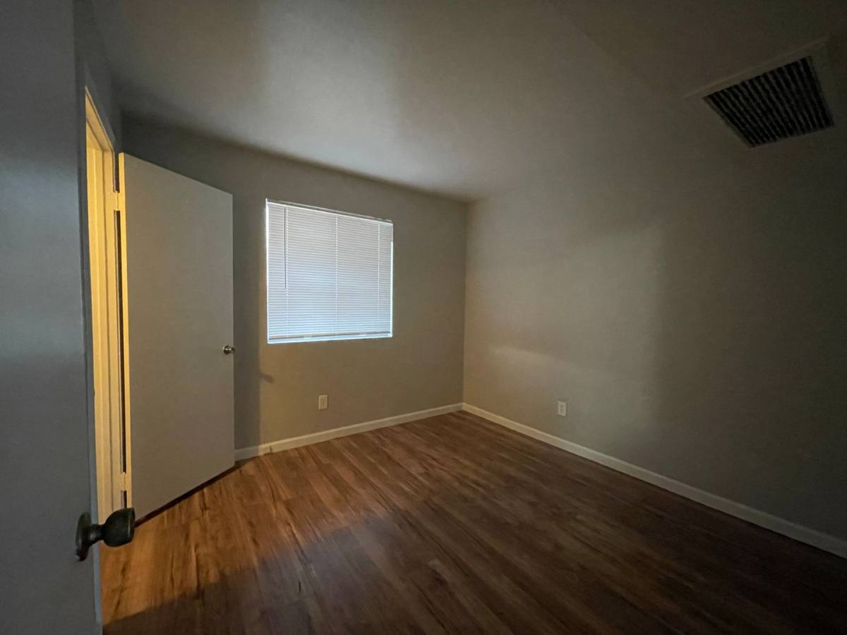 Apartment for rent at 2010 E Sweetwater Ave, Phoenix, AZ 85022