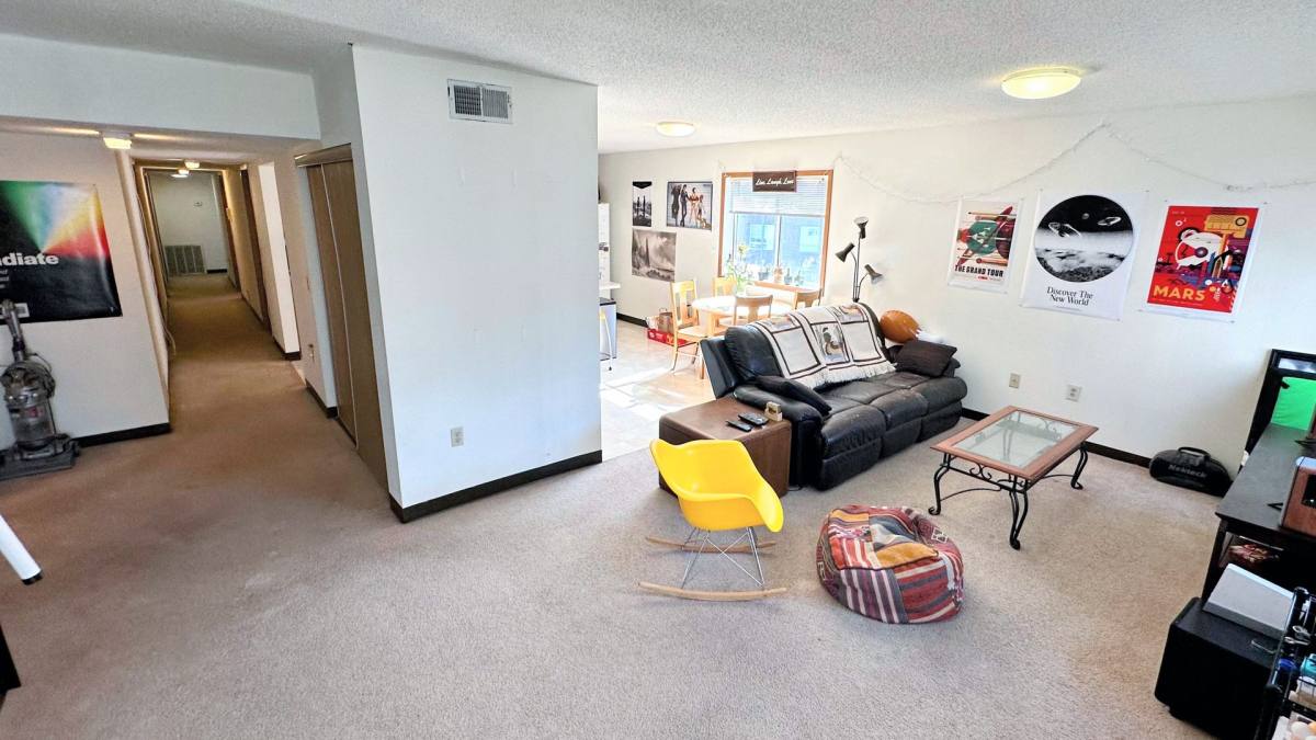 Apartment for rent at 133 27th Ave SE, Minneapolis, MN 55414