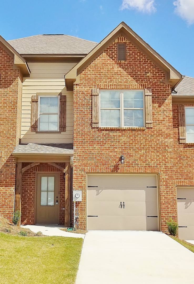 Townhouse for rent at 4379 Shivas Way, Gardendale, AL 35071
