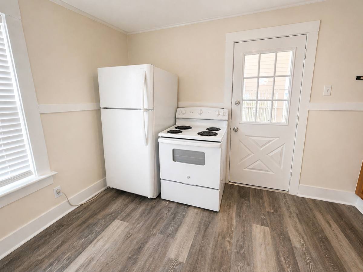 Apartment for rent at 28 Prospect St, Webster, MA 01570