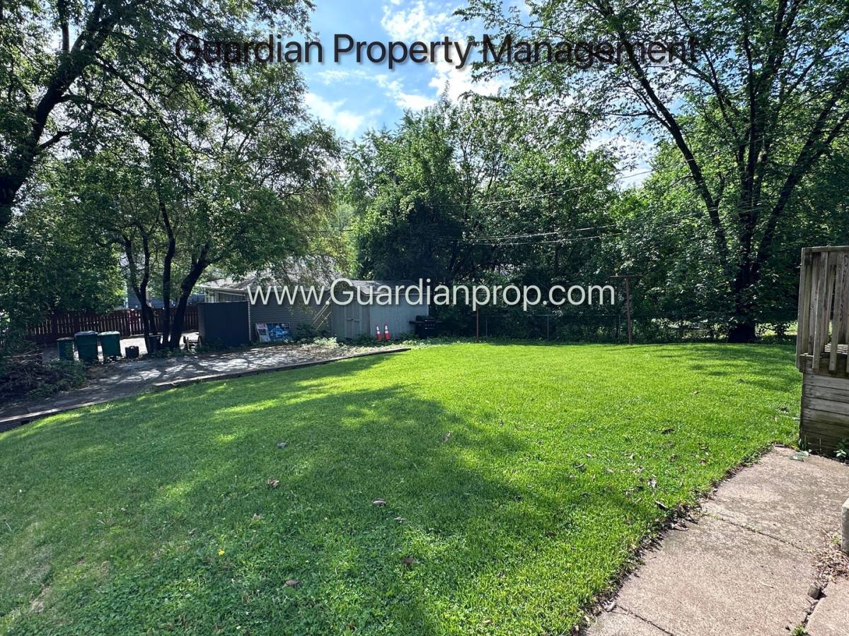 House for rent at 2601 Georgia Ave S, Minneapolis, MN 55426