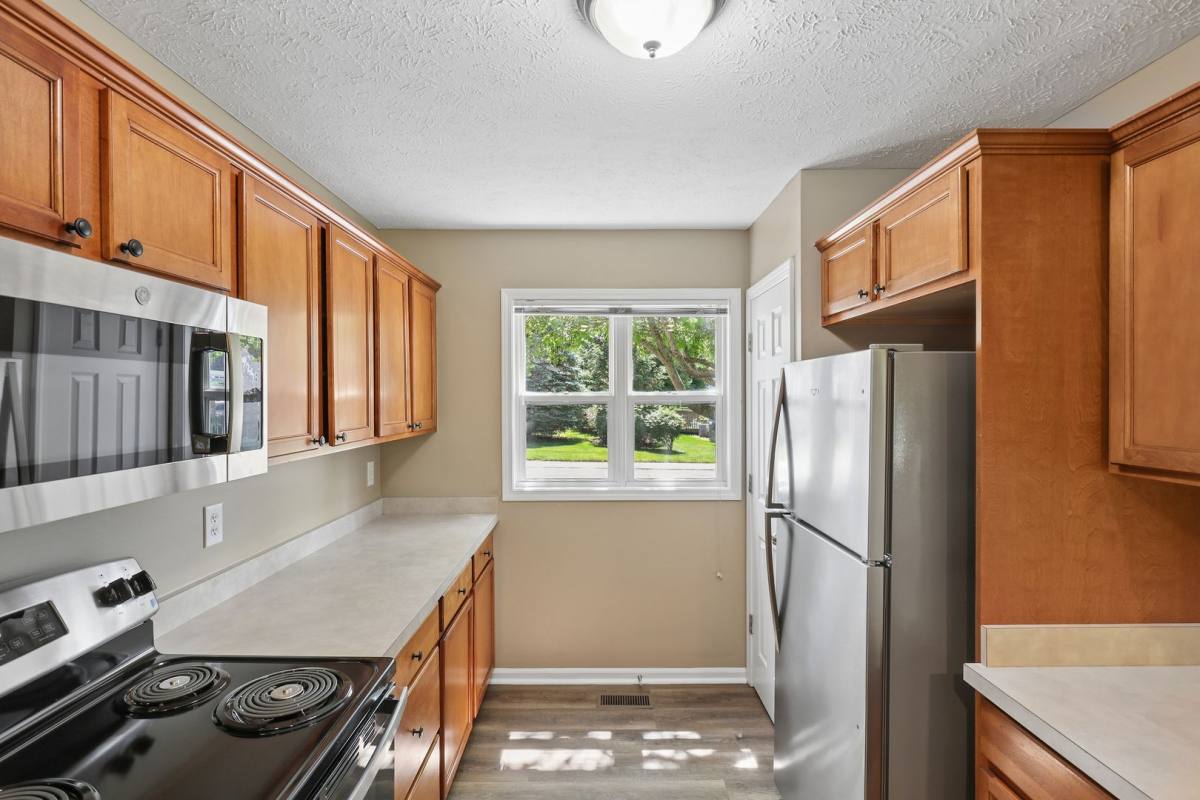 Apartment for rent at 270 Brunswick Dr, Dewitt, MI 48820
