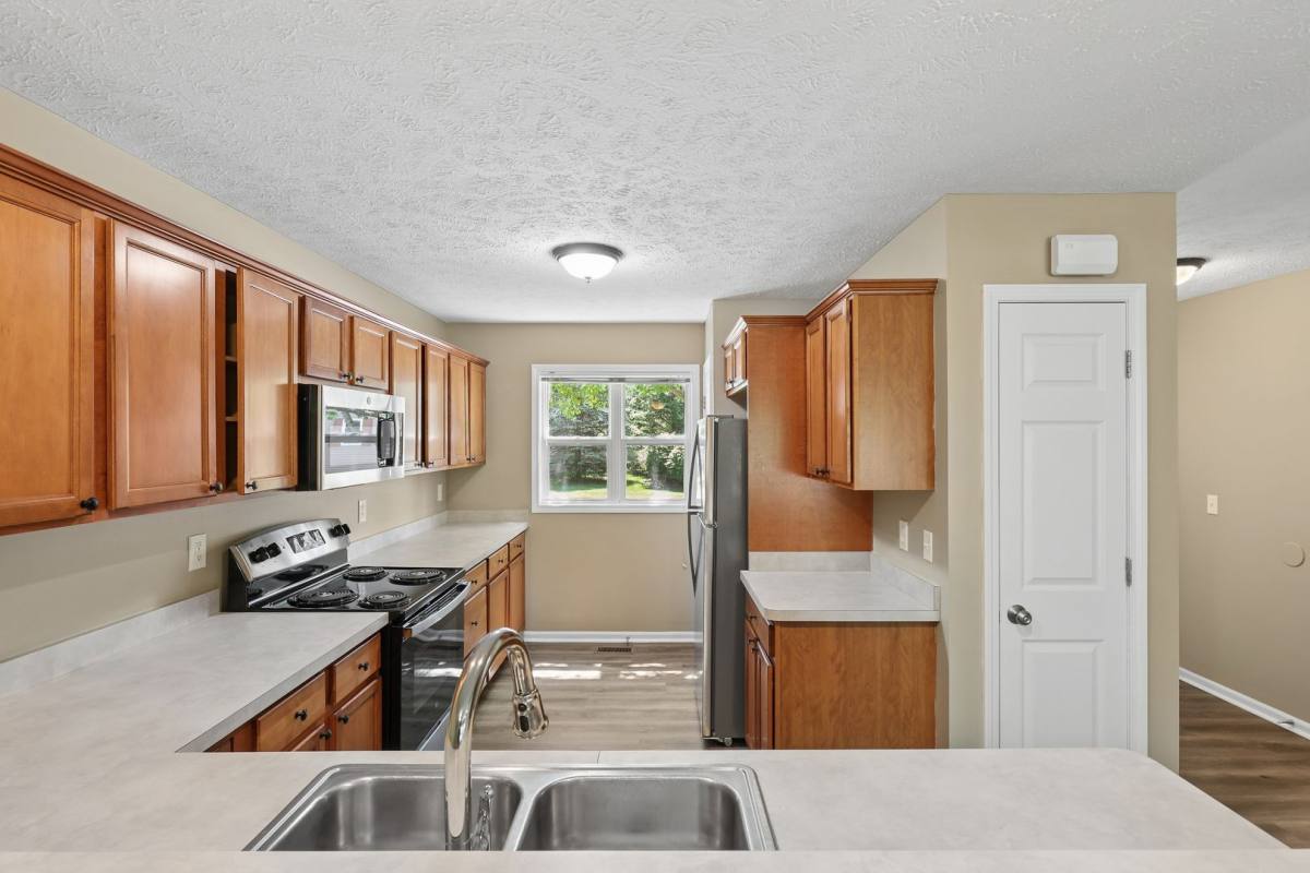 Apartment for rent at 270 Brunswick Dr, Dewitt, MI 48820