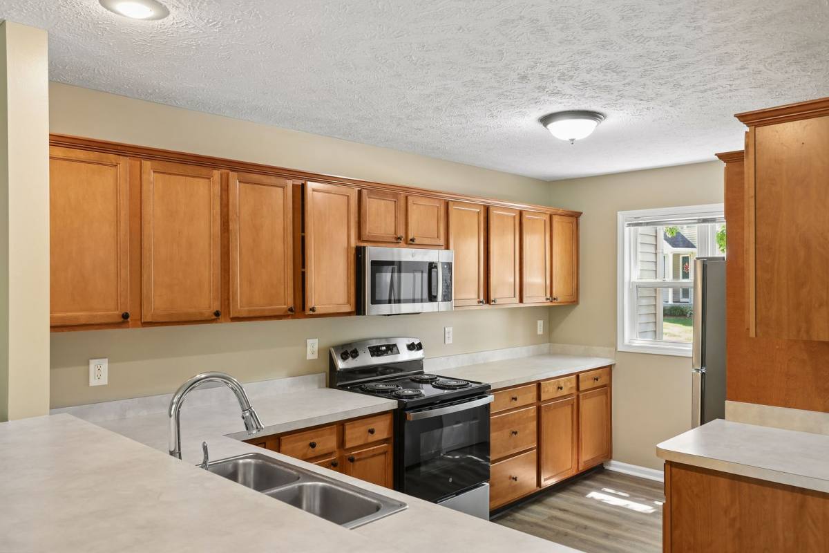 Apartment for rent at 270 Brunswick Dr, Dewitt, MI 48820