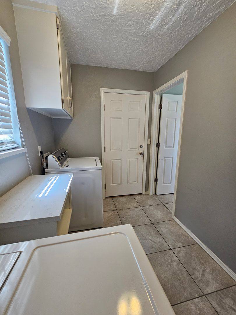House for rent at 1202 Glenwood St, Norman, OK 73069