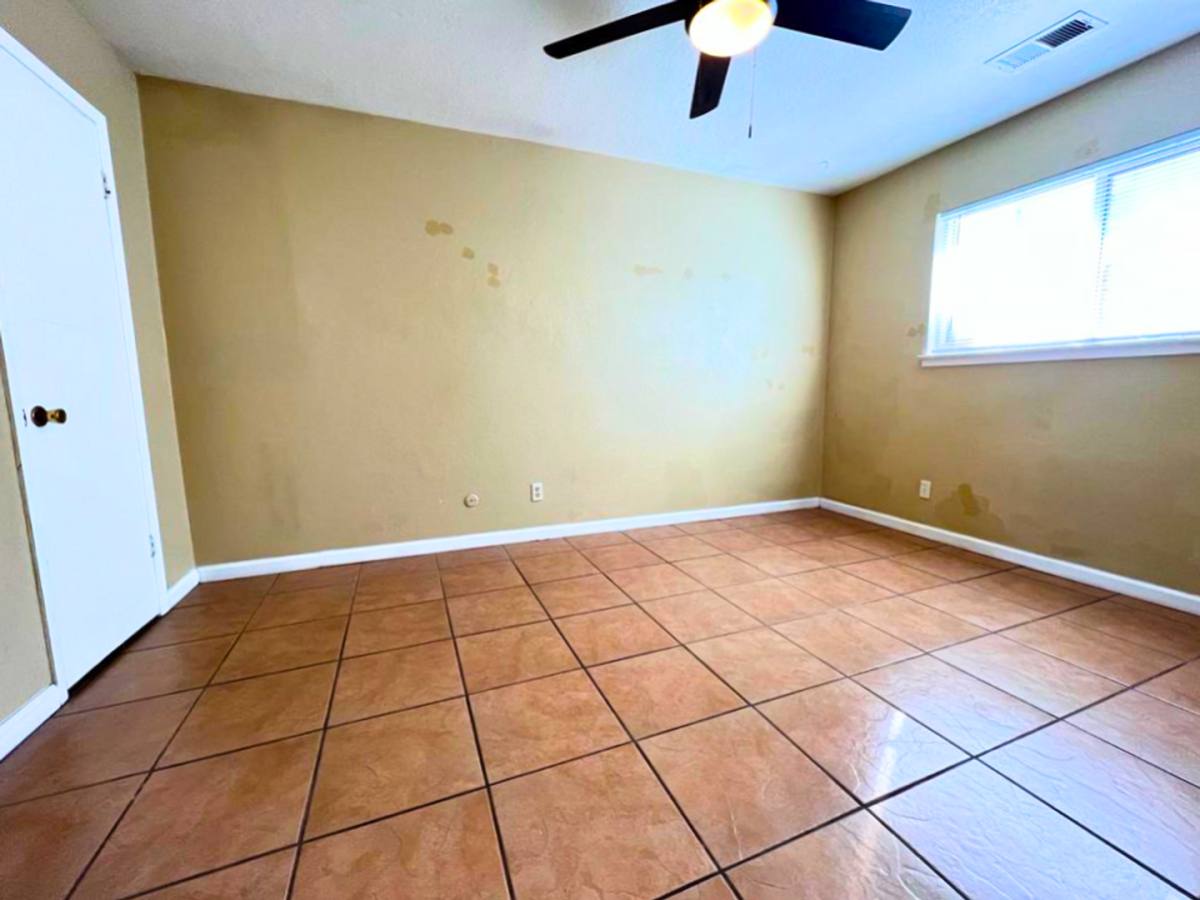 Apartment for rent at 3204 Comanche Rd NE, Albuquerque, NM 87107