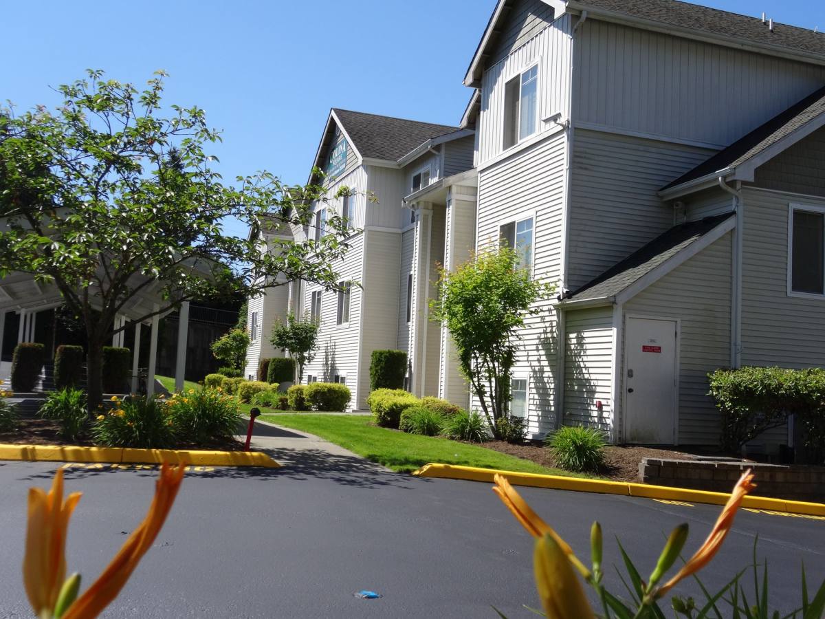 Condo for rent at 22720 SE 29th St, Sammamish, WA 98075