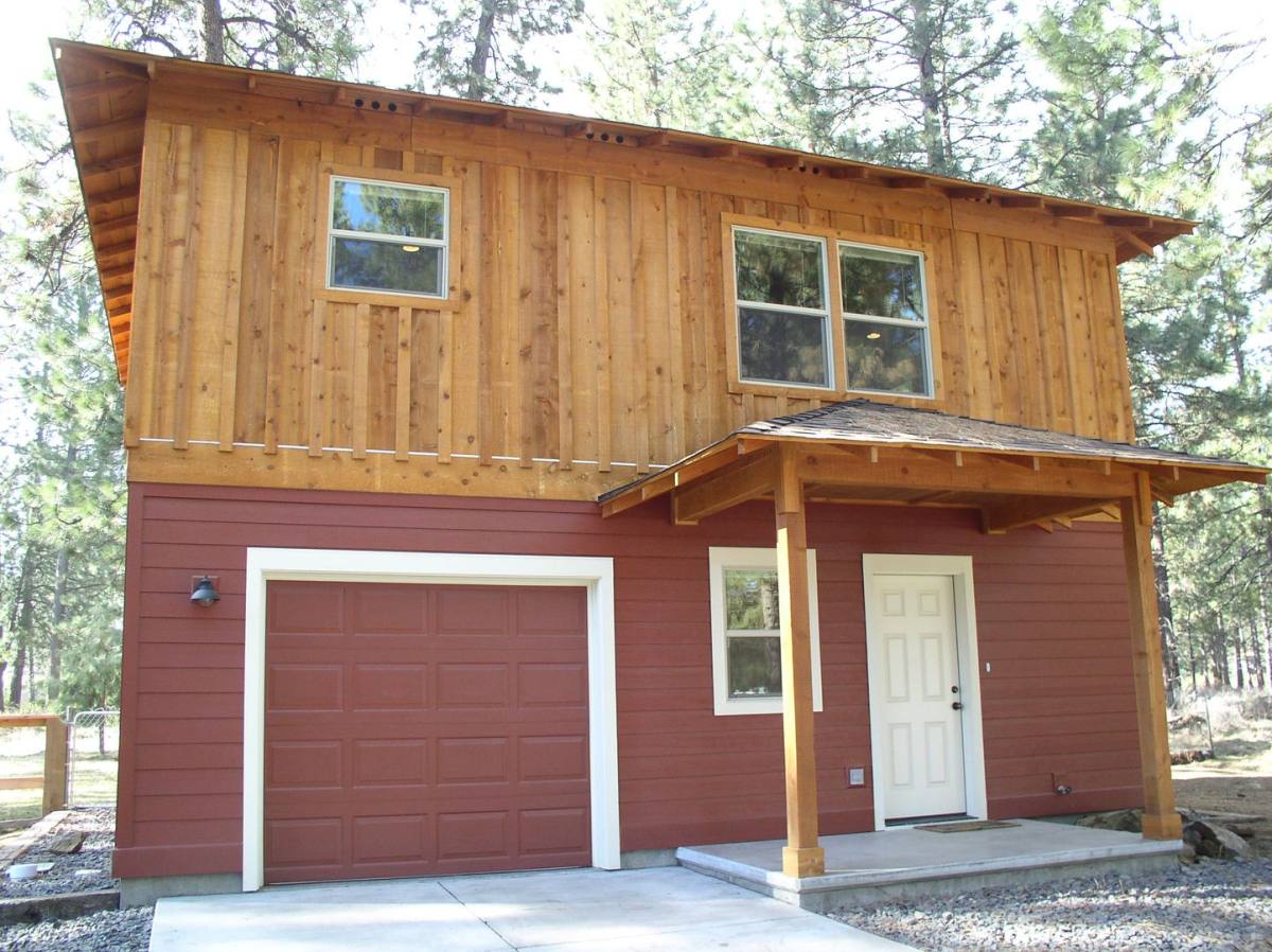 House for rent at 19223 Apache Dr, Bend, OR 97702