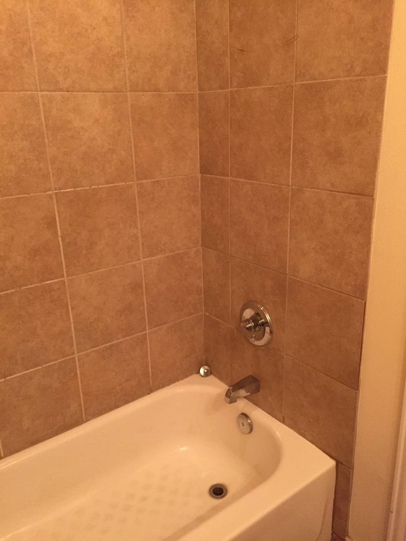 Apartment for rent at 1006 Jameson, Weatherford, TX 76086
