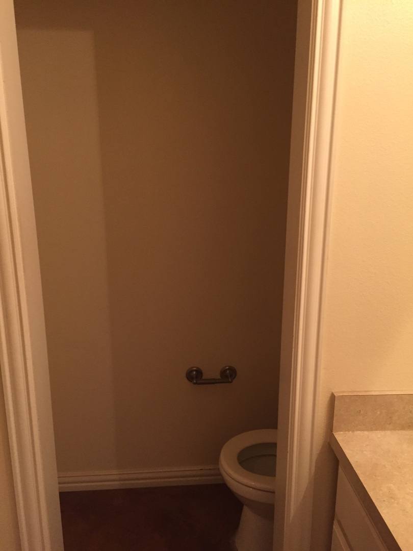 Apartment for rent at 1006 Jameson, Weatherford, TX 76086