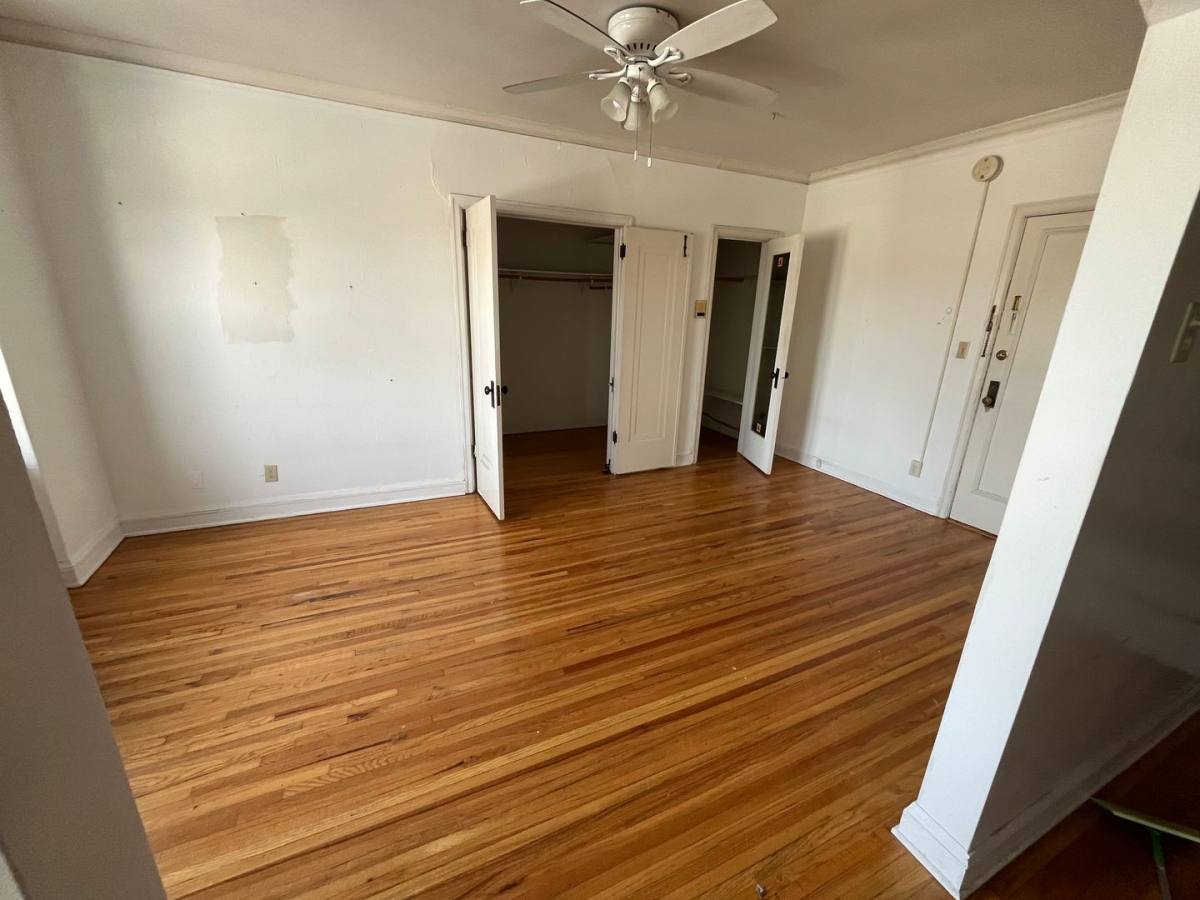 Apartment for rent at 2552 Garfield Ave S, Minneapolis, MN 55405