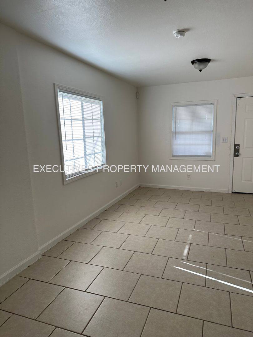 House for rent at 1922 Martin Luther King Jr Way, Merced, CA 95340
