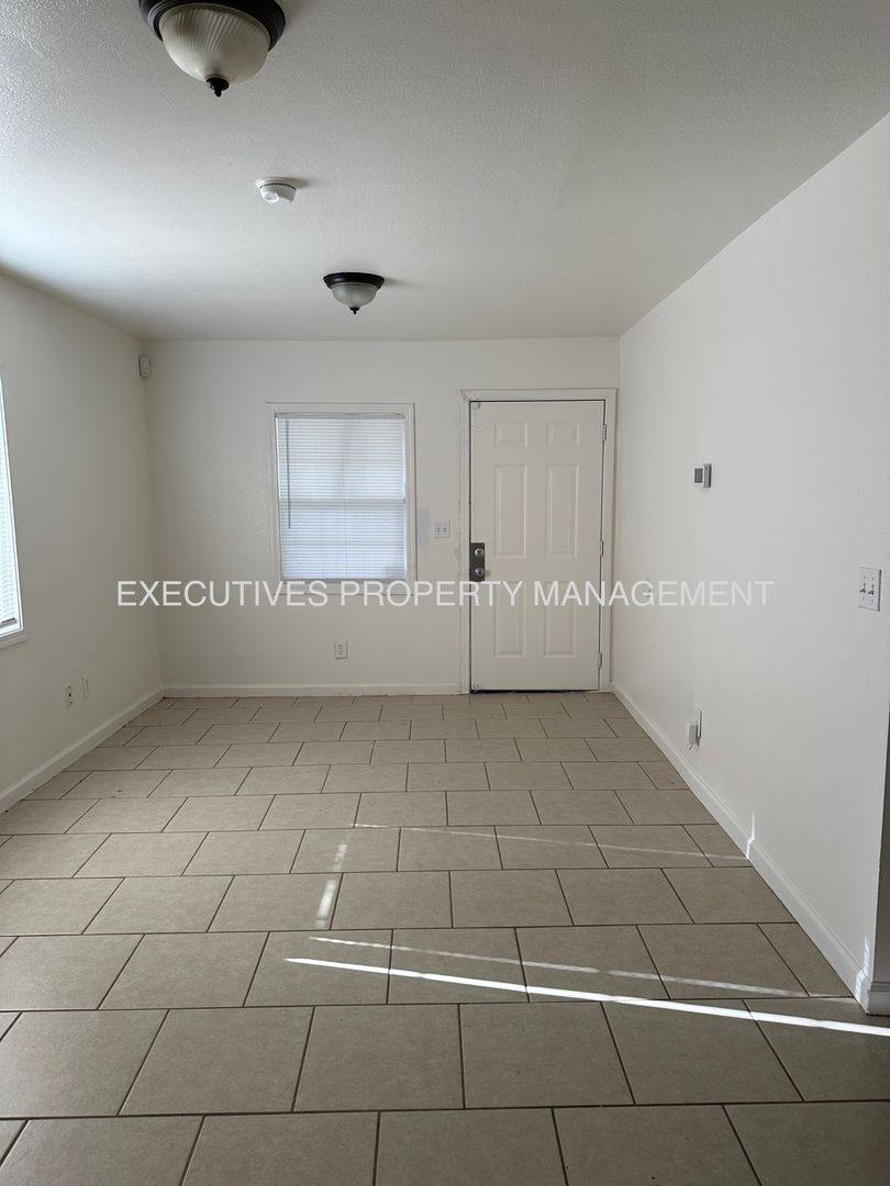 House for rent at 1922 Martin Luther King Jr Way, Merced, CA 95340