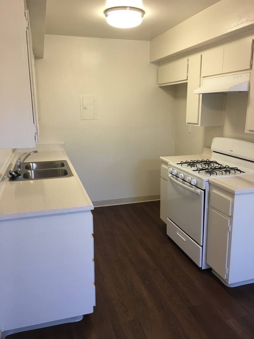 Apartment for rent at 428 16th St, Huntington Beach, CA 92648
