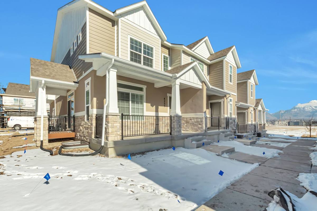 Townhouse for rent at 4259 W Dixon Way, Lehi, UT 84043